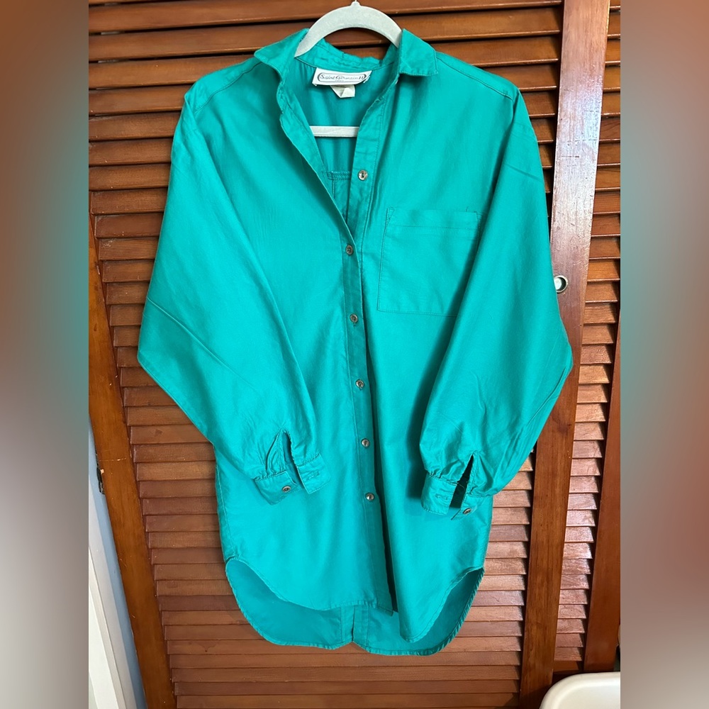 Vintage USA made Saint Germain size S (oversized) button up turquoise blouse